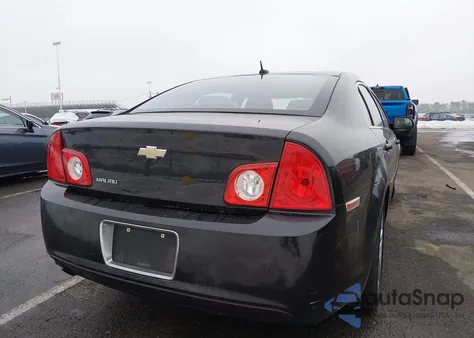 2010 Chevrolet Malibu Ls z USA, uszkodzony, nr VIN 1G1ZB5EBXAF110019